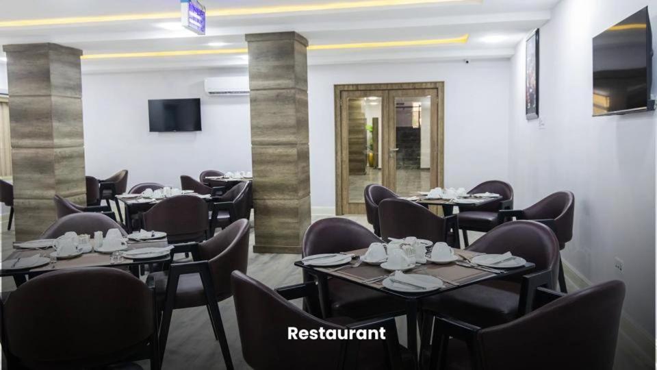 Crownsville Hotel - Airport Road Port Harcourt Eksteriør bilde